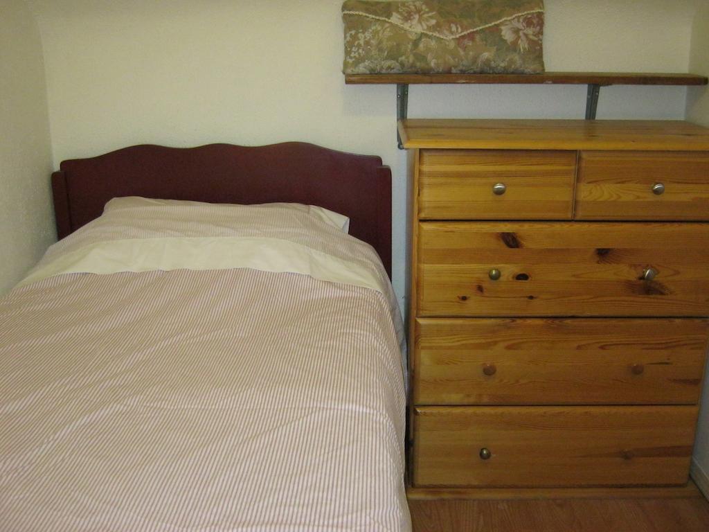 Kelowna Okanagan Lake Hostel Kamer foto